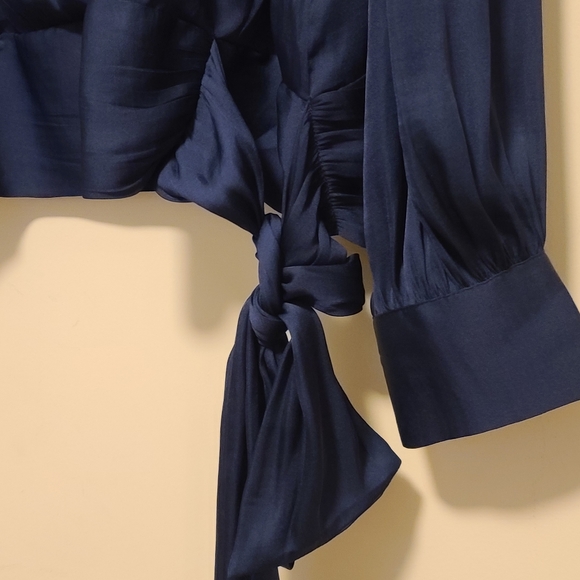 Banana Republic satin wrap top - Picture 4 of 7